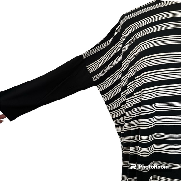 NWT J. Jill Wearever Fluid Stripe Tunic Size M - Picture 5 of 11